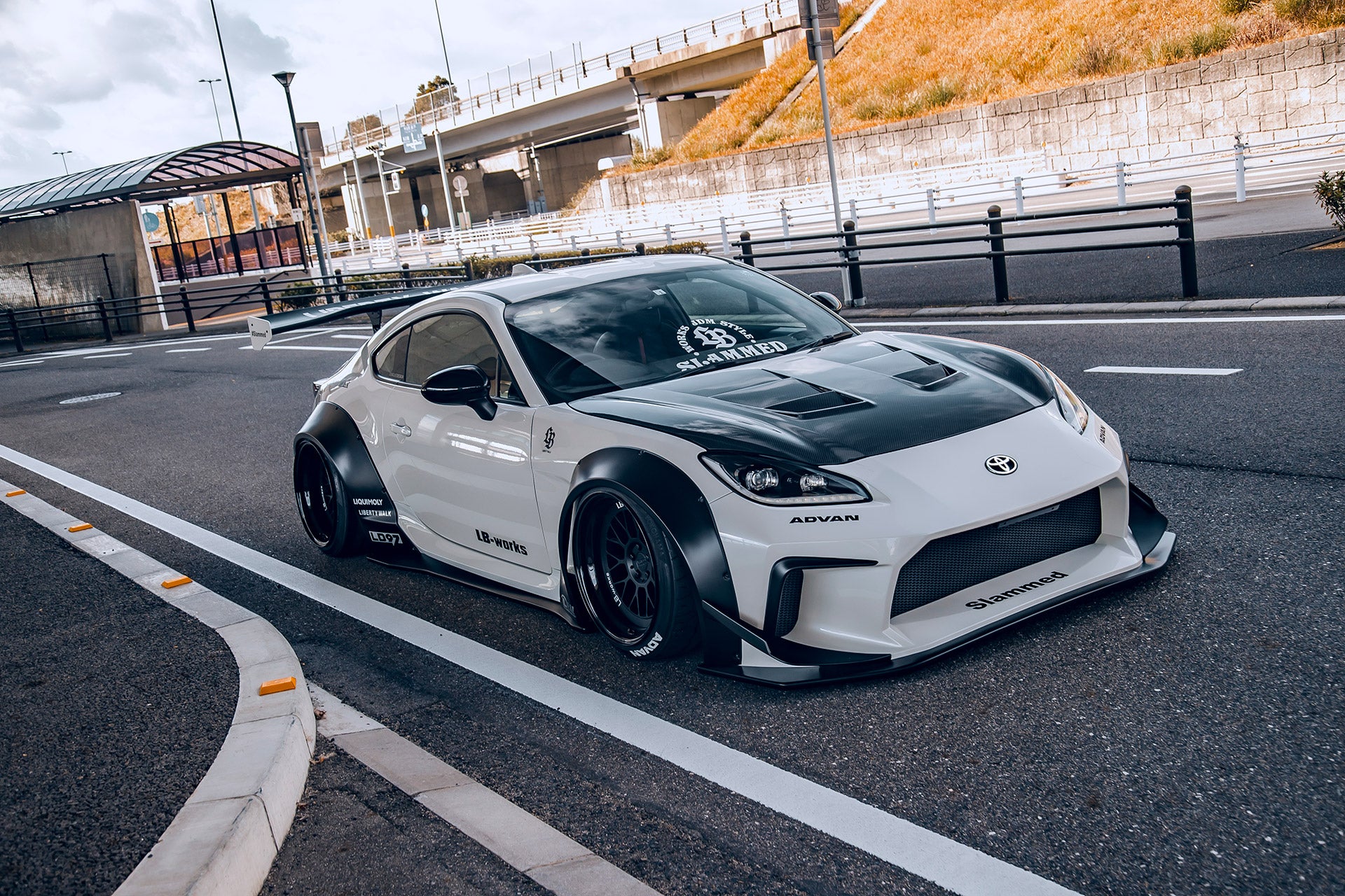 lb☆nation TOYOTA GR86（ZN8）/ SUBARU BRZ（ZD8） – The Shift