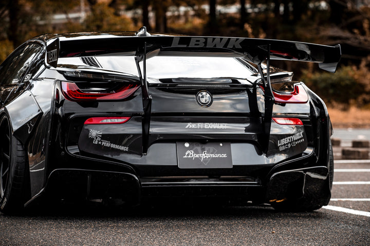 LB-WORKS × Y’z one BMW i8