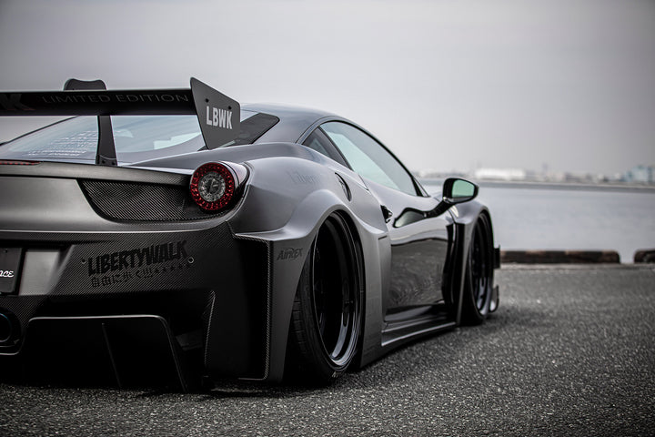 LB-Silhouette WORKS Ferrari 458 GT