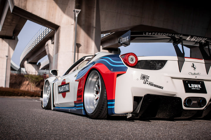 LB-Silhouette WORKS Ferrari 458 GT