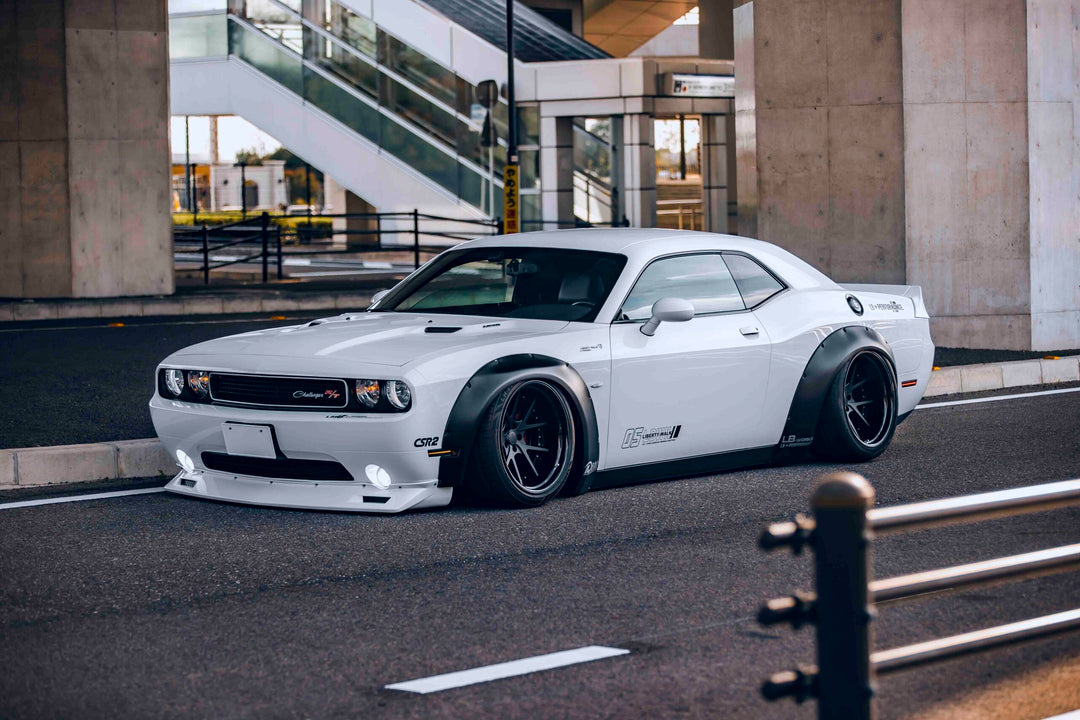 LB-WORKS DODGE Challenger