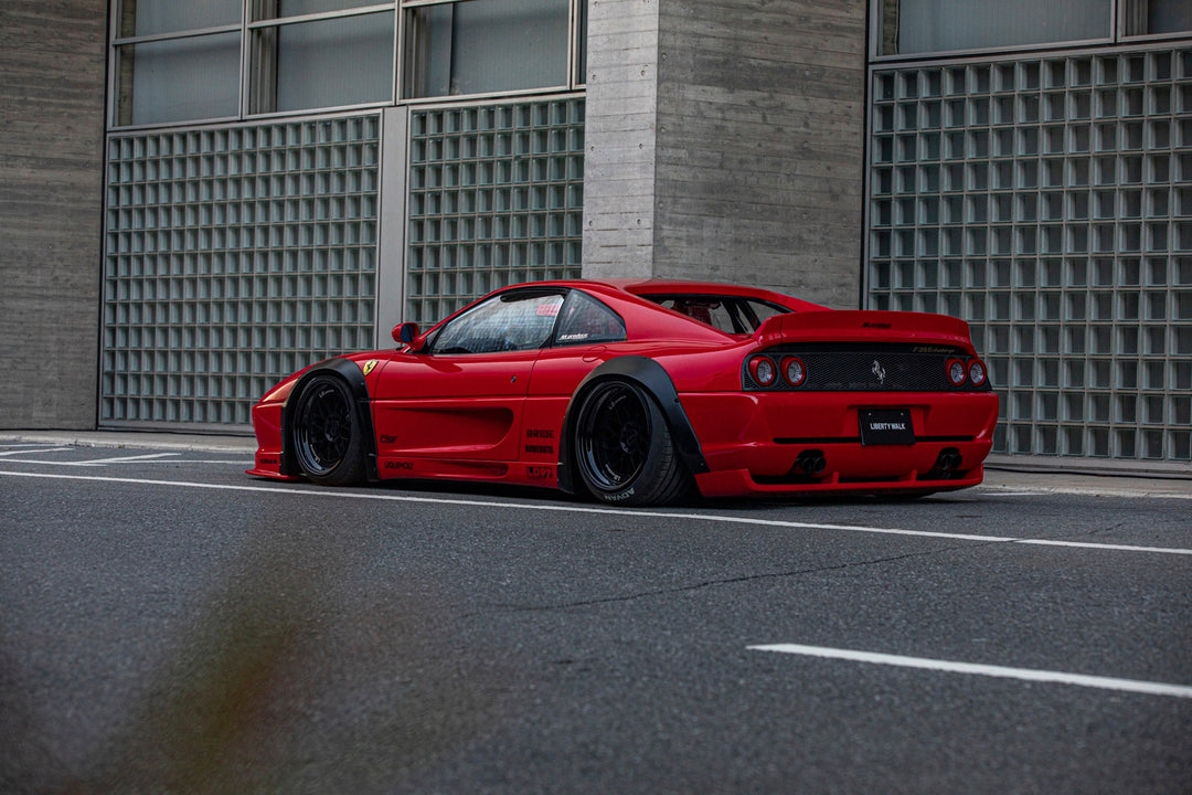 LB-WORKS Ferrari F355