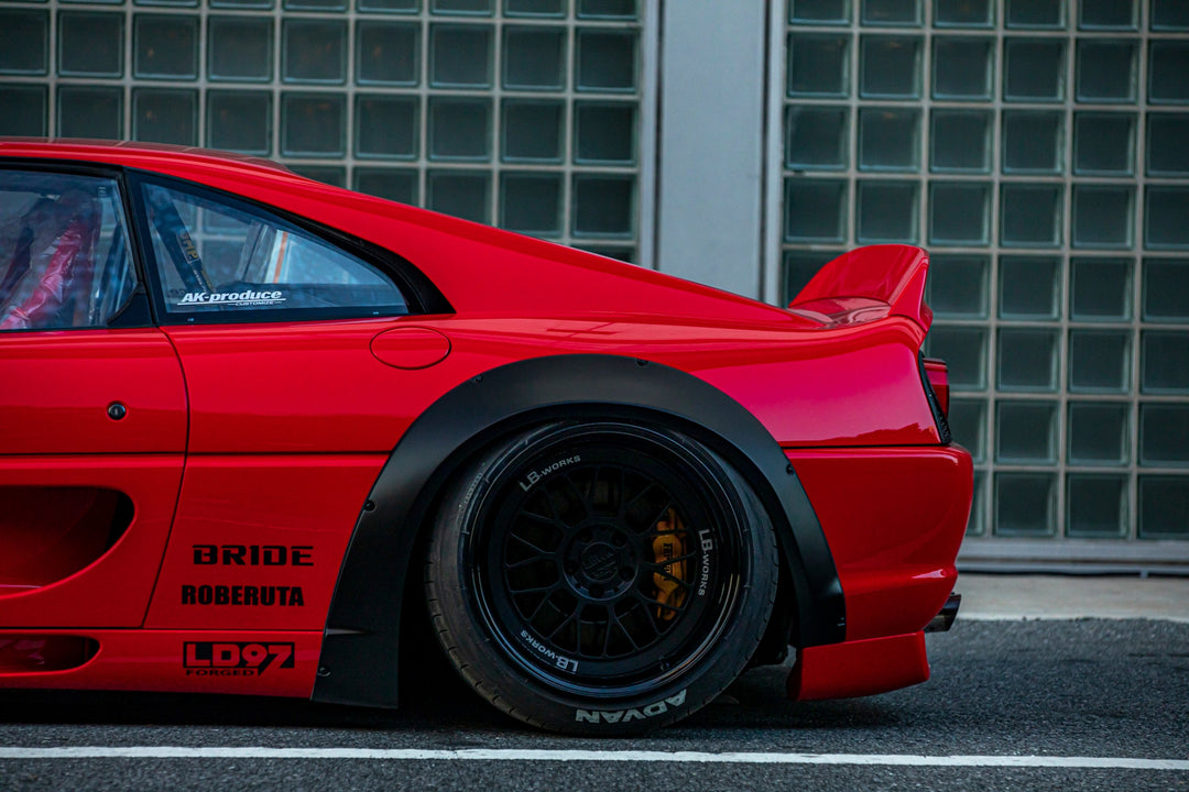 LB-WORKS Ferrari F355