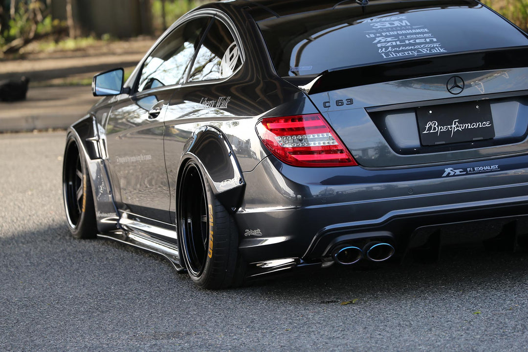 LB-WORKS Mercedes-Benz C63 coupe & sedan W204