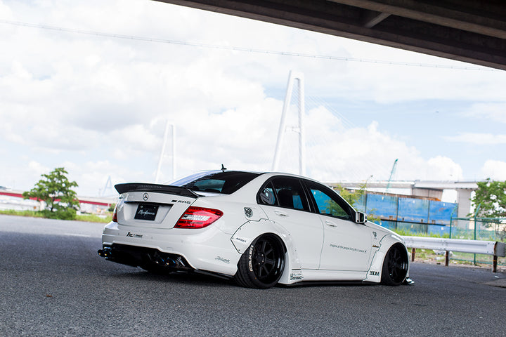 LB-WORKS Mercedes-Benz C63 coupe & sedan W204