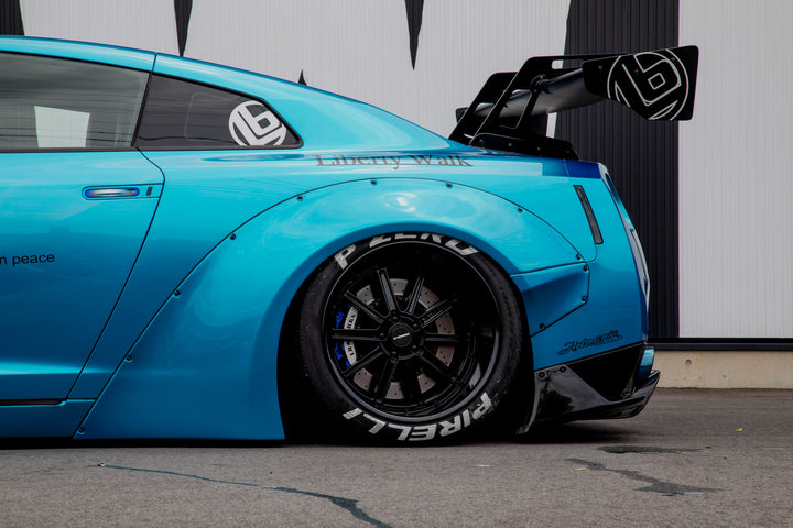 LB-WORKS NISSAN GT-R R35 type 1