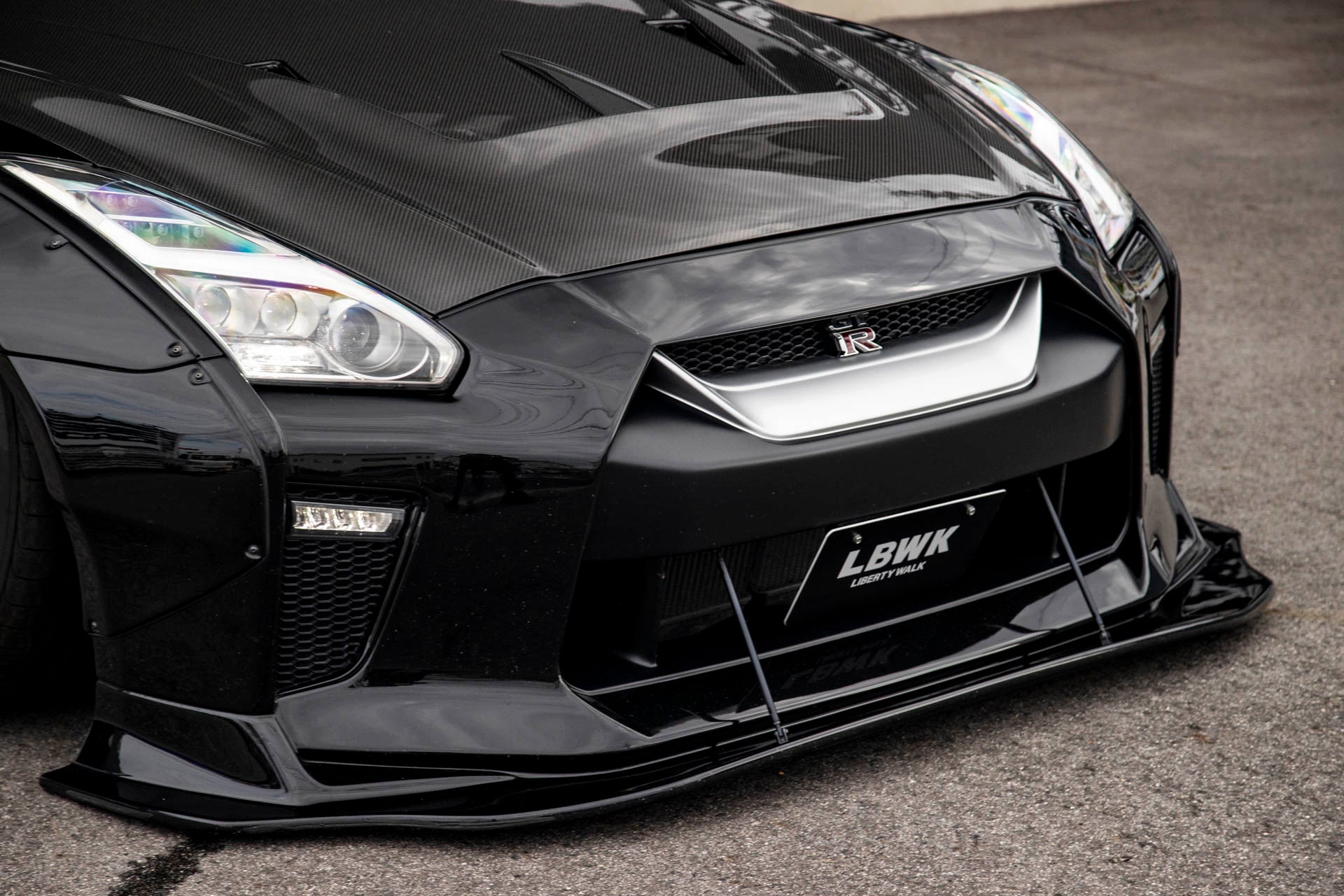1:43 Nissan 35GT-RR LB-Silhouette WORKS GT - Matte Black